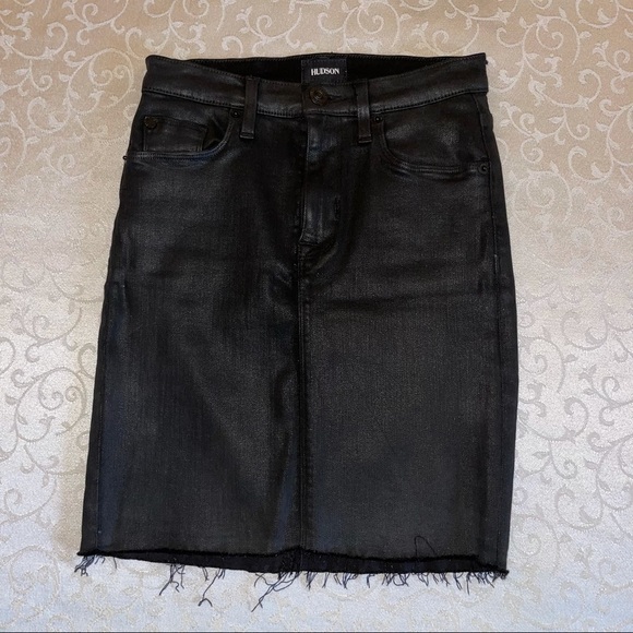 Hudson Jeans Robbie Mid-rise Pencil Mini Skirt With Raw Hem - Picture 8 of 16